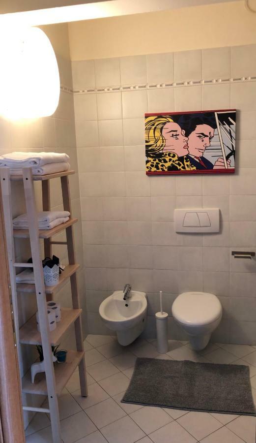Irides Rooms A Un Passo Dai Parchi Divertimento ラツィーゼ エクステリア 写真